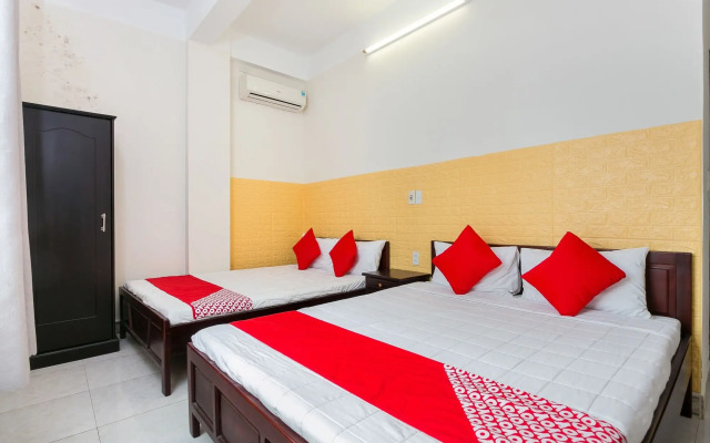 OYO 117 Gina Hotel