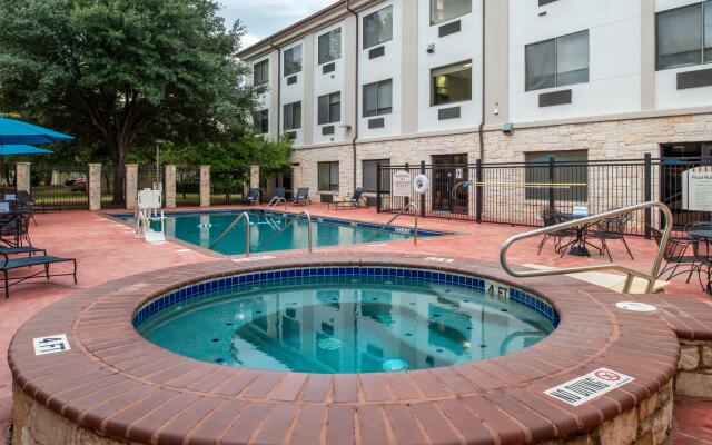 Holiday Inn Express & Suites Austin NW - Lakeline, an IHG Hotel