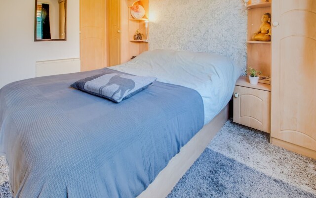 Cosy Chalet in Putten near Forest