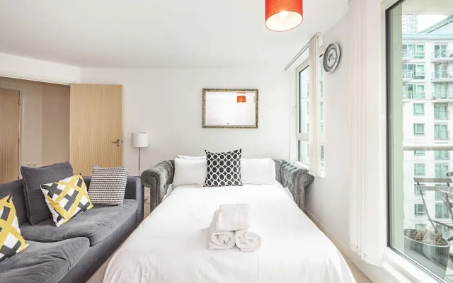 Av Stays Central London 2 Bedroom Riverside