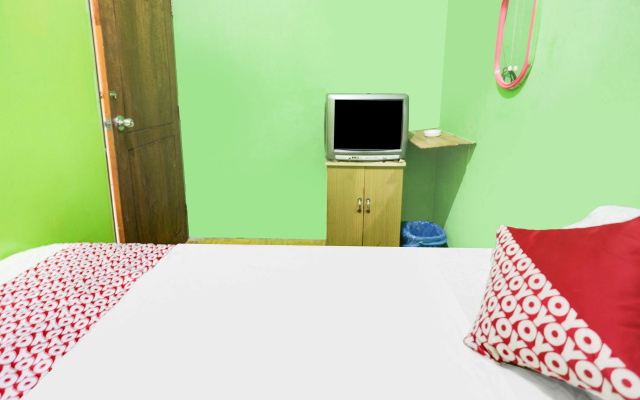 Hotel O Bilqis Homestay NearThe Hot River, Dog Run – Guest Rooms – Batam