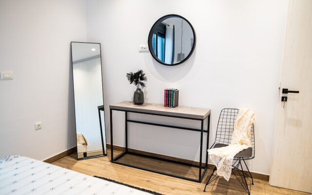 Pebble Garden Orchid