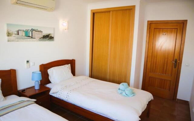 Apartamento Nathalie a 100m da Praia (T2)