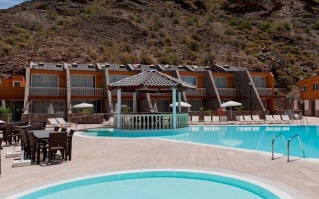 Tauro Resort