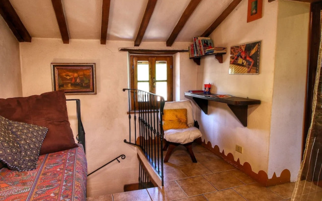 Mountain-view Apartment in Citta di Castello With Pool