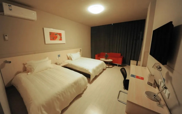 Jinjiang Inn Qingdao Development Zone Jinggangshan Rd.