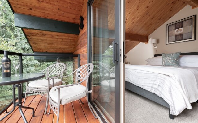 Mount Robson Mountain River Lodge