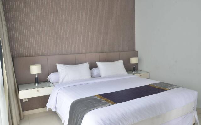 BreezeBlows City View 5BR with Pool + Familly Room