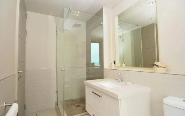 Le Paradis Penthouse Apartment