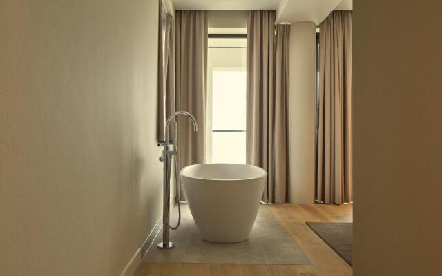 Hotel de Blanke Top