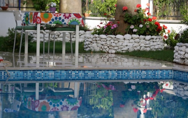 Ayka Otel