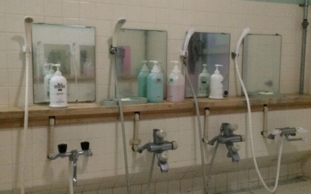 Music Oasis Snow Angel in Kitashiga