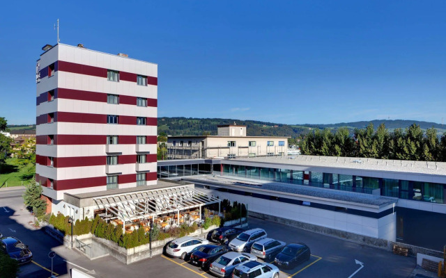 Hôtel Rallye & Entrées aux Bains de la Gruyère