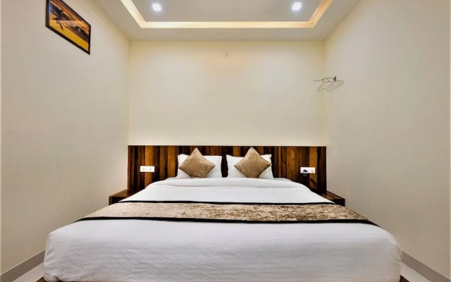 Hotel Ravi Residency
