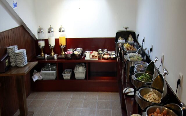 Yiwu Fukai Holiday Hotel
