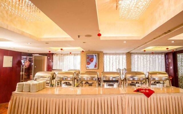 Chengdu Kinfu Center Hotel