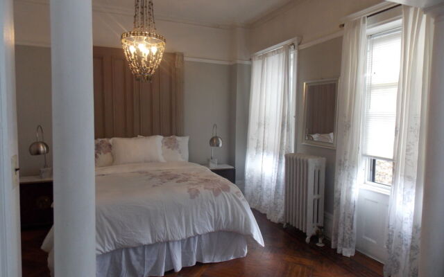 Serenity at Home Guest House