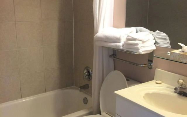 Shemron Suites Hotel