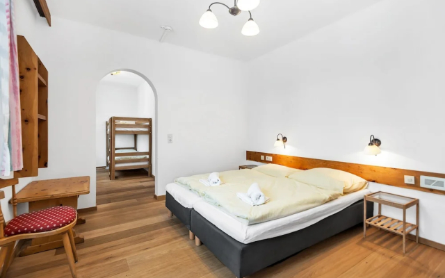 Hotel Pinzgauerhof by Skinetworks