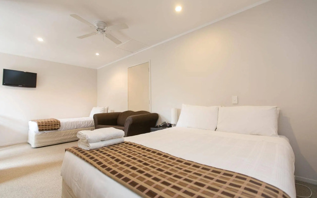Parkview Motor Inn, Pukekohe