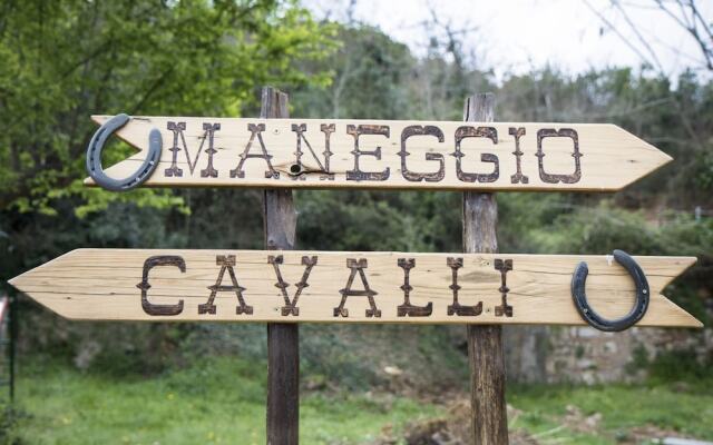 "tuscan Rustic Apartment"