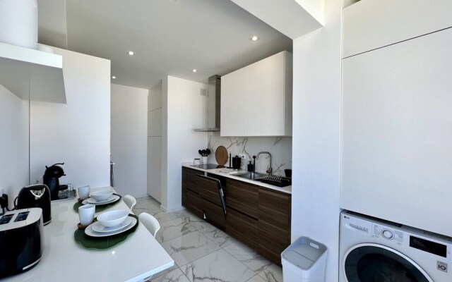 Faro Deluxe by Homing