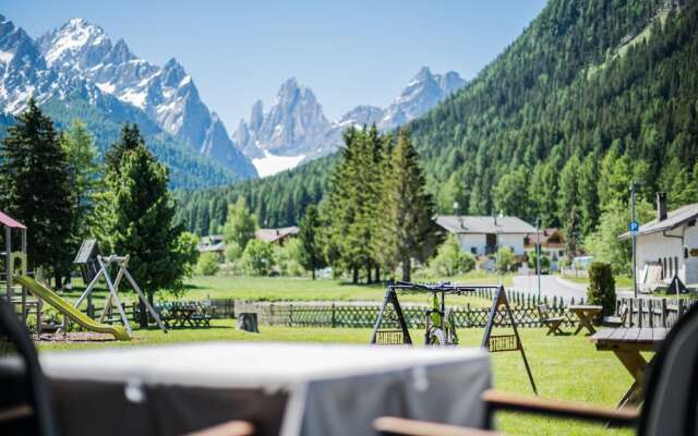 Hotel Waldheim Sexten Sesto