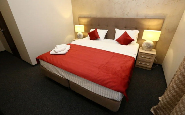 Eden Hotel