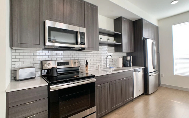 Kasa Phoenix Encanto Village Apartments