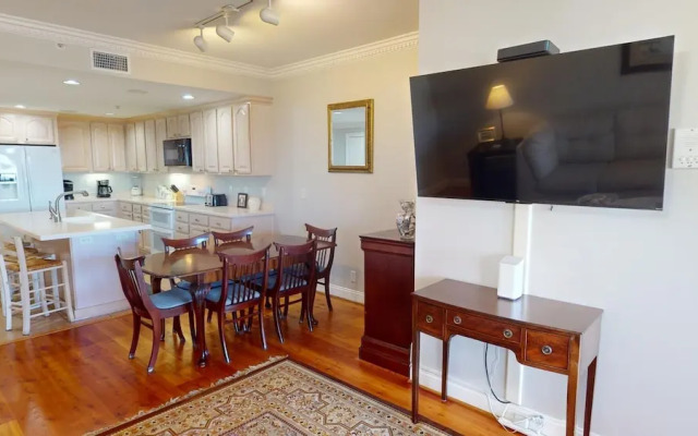 Desoto Beach Club 201