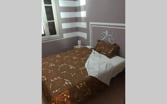 Aperitivo in terrazza vicinissimo al centro.