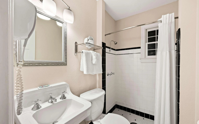 Best Western Route 66 Rail Haven