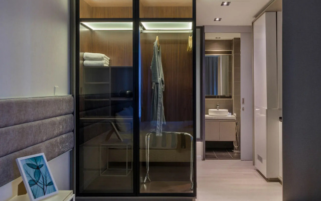 Expressionz Professional Suites by Perfect Host