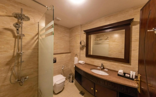 Petra Canyon Hotel