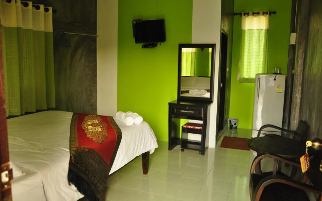 Chiang Rai Khuakrae Resort