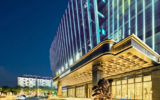 Jiang Shan Yixili Hotel