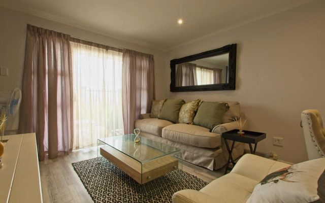 Modern Seaview Apartment