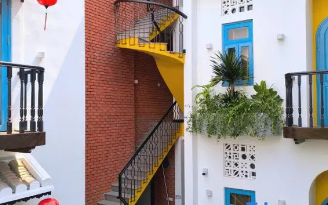 Yzistel Hoi An