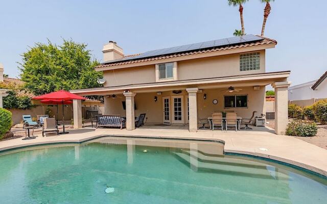 Paradise Retreat 4BR by Casago