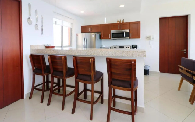 Gavias Grand Mazatlan Apt. 1415