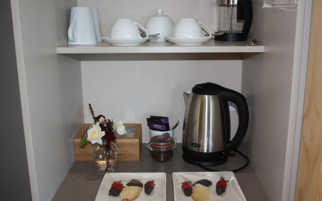 Redvale Ridge B&B