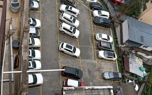 Sanjiang Mingzhu Hotel