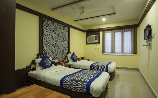 OYO 5738 Hotel Lords Inn