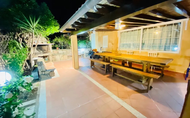 Villa Pavoncella Con Piscina