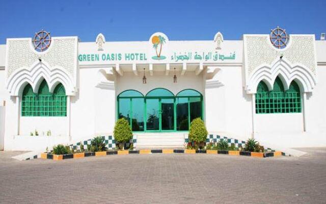 Green Oasis Hotel