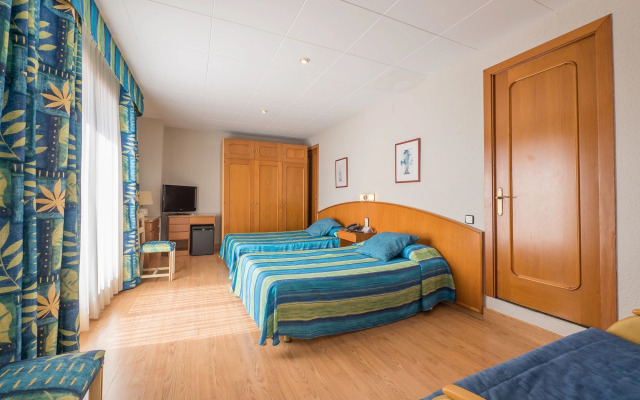 Garbi Calella Hotel