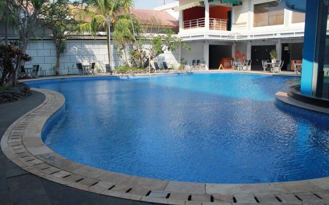 Rattan Inn