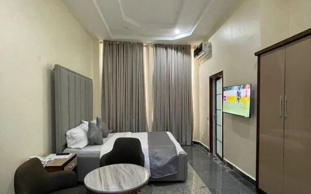 De Silver Green Luxury Hotel