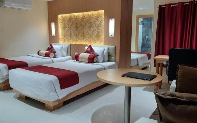 The Red Velvet Hotel
