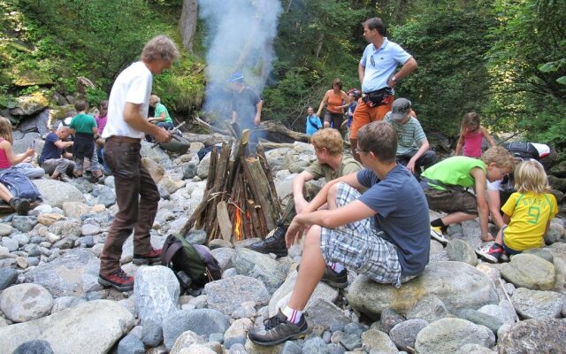 Schwimmbad Camping Mössler